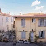 De Luxe Pink Lady 4p Apartment *