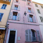 De Luxe Pink Lady 4p * Cannes