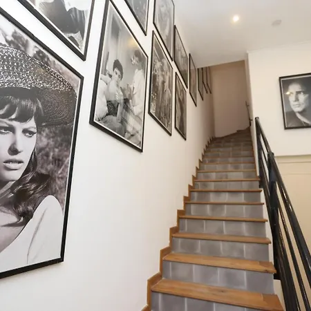 De Luxe Pink Lady 4p דירה *