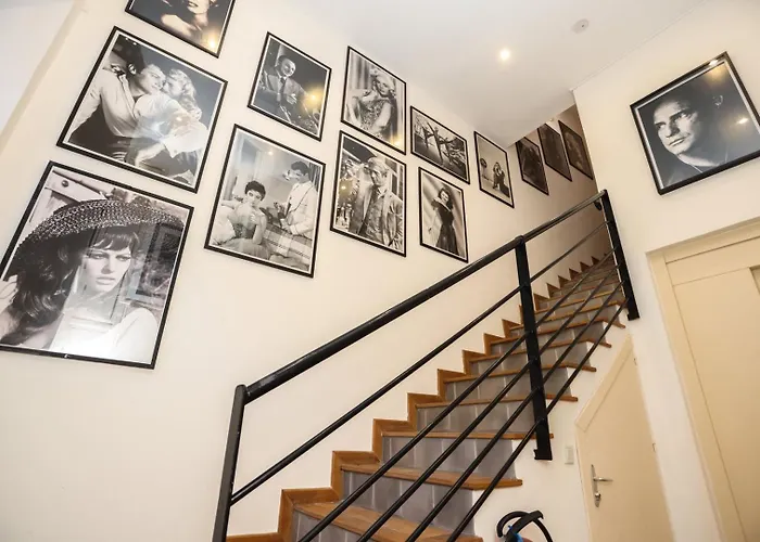 De Luxe Pink Lady 4p קאן