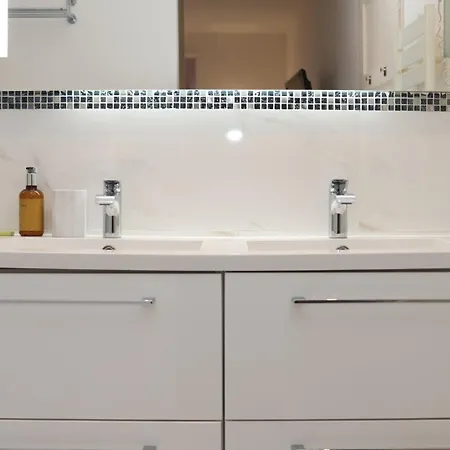 De Luxe Pink Lady 4p * Cannes