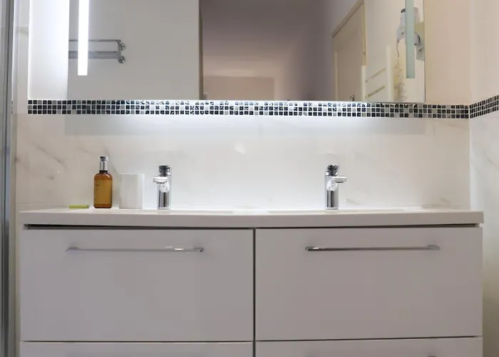 Appartement De Luxe Pink Lady 4p Cannes